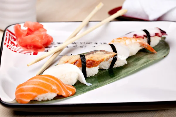 Comida japonesa clásica —  Fotos de Stock