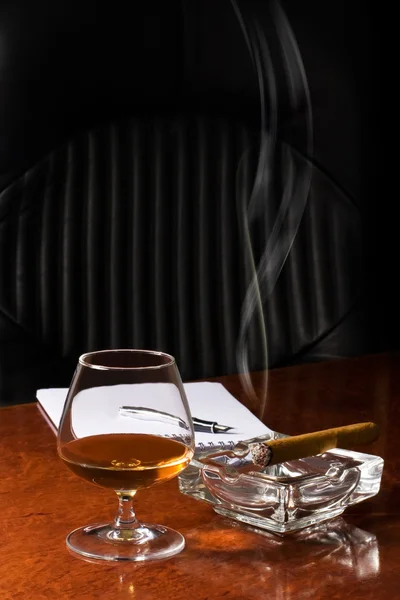 Cognac and Cigar — Stock Photo, Image