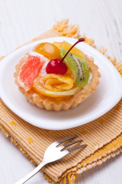 meyve tatlı tart