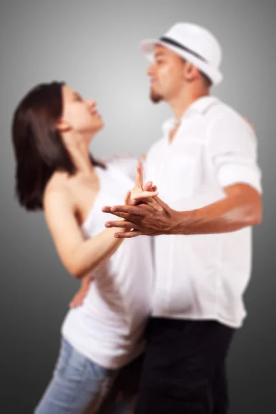 Muž a žena tanec — Stock fotografie