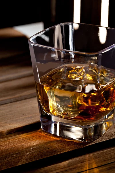 Glas whisky met whiskey. — Stockfoto