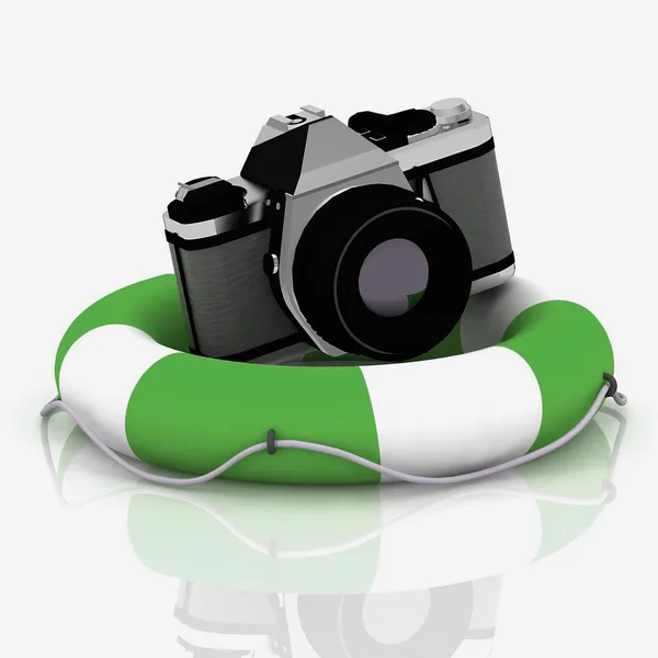 Фотокамеры на спасательной шлюпке — стоковое фото