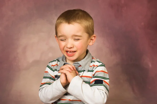 Jonge jongen — Stockfoto