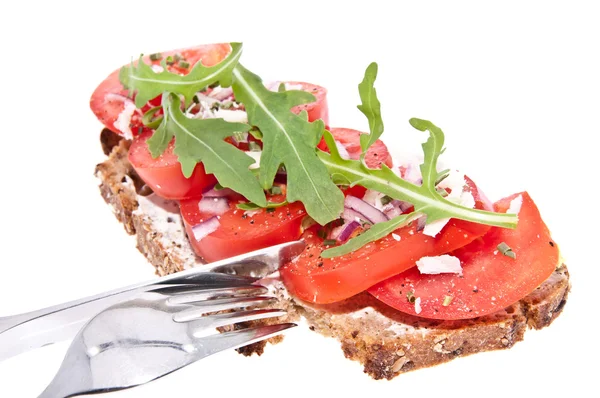 Pan de tomate vegetariano aislado en blanco —  Fotos de Stock
