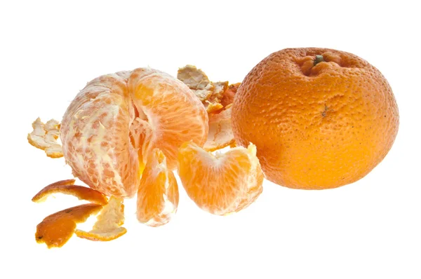 Geschälte und ungeschälte Mandarine — 스톡 사진