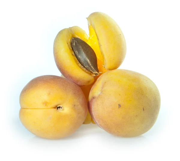 Группа абрикосов — стоковое фото