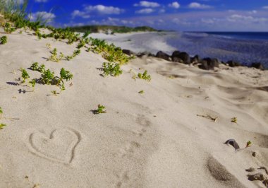 Heart in the sand clipart