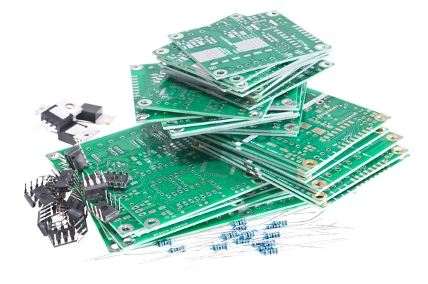 PCB-k és más elektronikus alkatrészek — Stock Fotó
