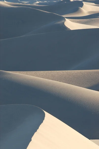 Dünen im Death Valley lizenzfreie Stockfotos