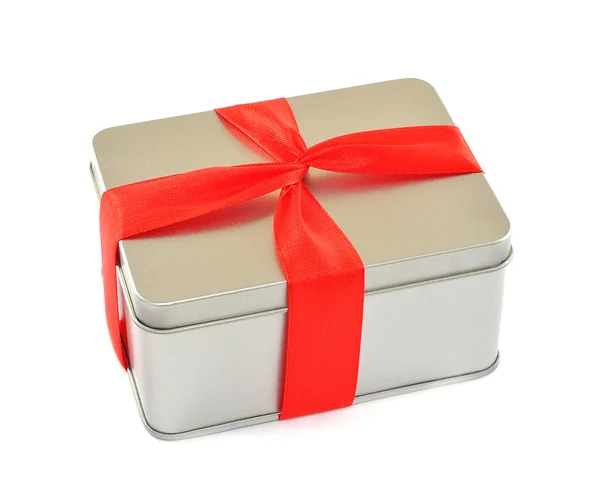 De doos met rood lint — Stockfoto