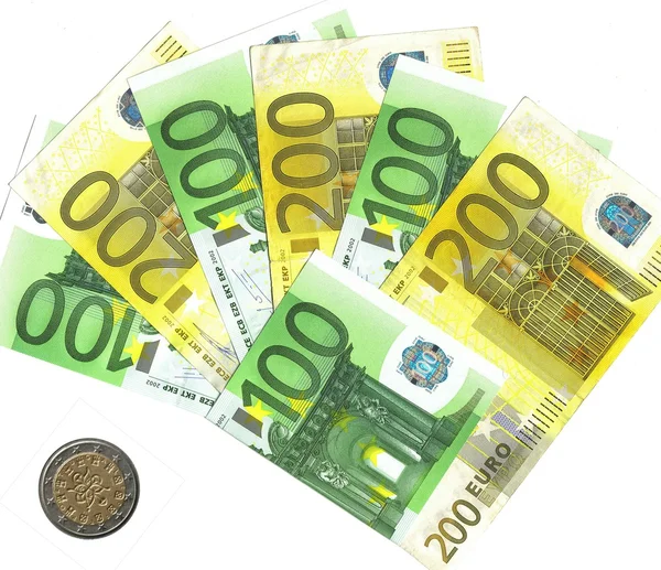 Range of euro notes and portuguese coin — Stock Photo, Image