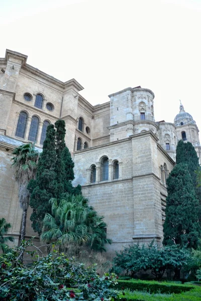 Igreja por trás de Málaga — Fotografia de Stock