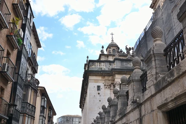 Jaén antiguas calles de edificios históricos — Foto de Stock