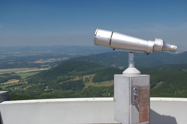 Телескоп на спостережній вежі — стокове фото