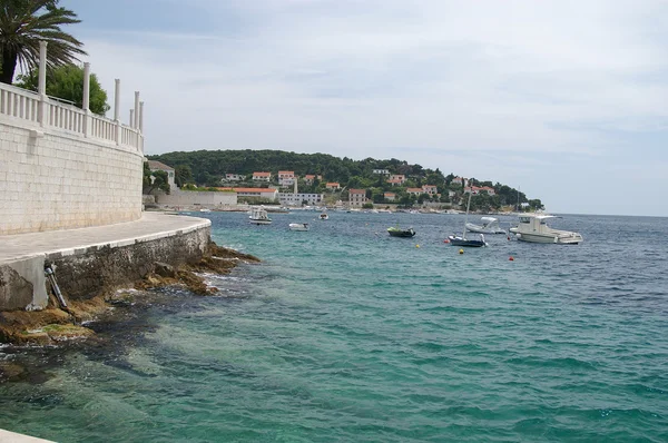 Harbour of Hvar with boats — Stock Photo, Image