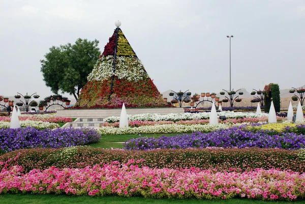 stock image Hanging gardens of Al Ain