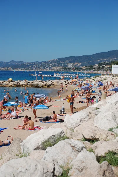 A praia em Cannes — Fotografia de Stock