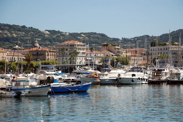 Puerto deportivo en Cannes — Foto de Stock