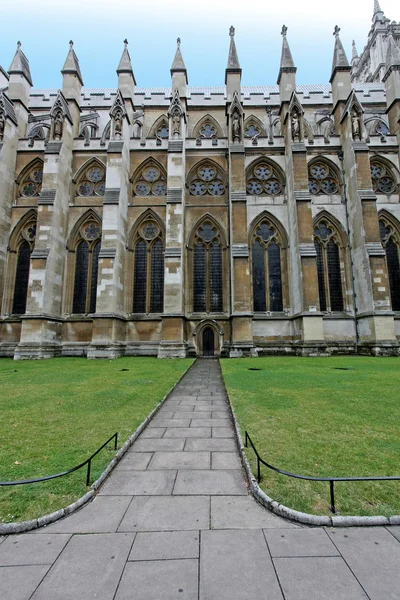 Kathedrale außen — Stockfoto