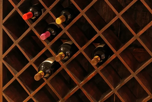 Wine shelf — Stock Photo, Image