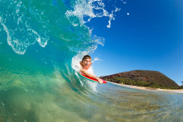 ブギー ボーダー サーフィン素晴らしい青い海波 — ストック写真