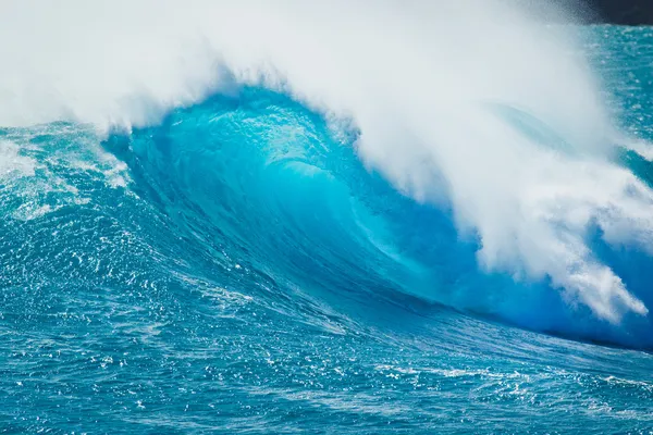 Prachtige blauwe oceaangolf — Stockfoto