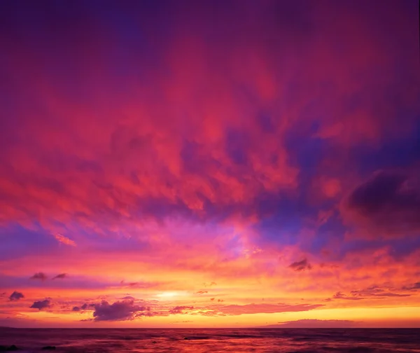 Dramatic Vibrant Sunset in Hawaii — Stock Photo, Image