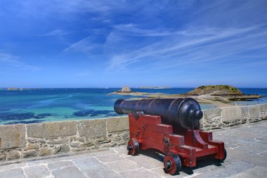 Savaş topu, st malo