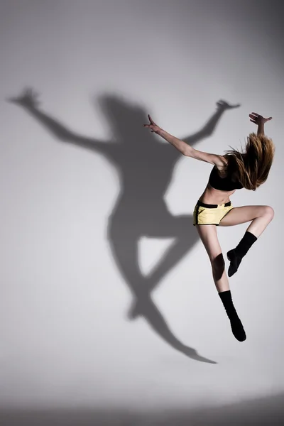 Dança com sombra — Fotografia de Stock
