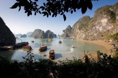 Halong Bay clipart