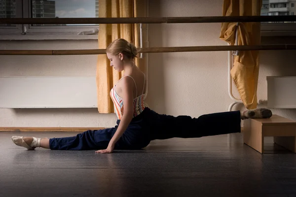 Dancer exercise — Stock Photo, Image