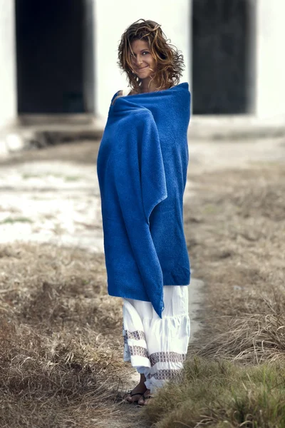 Menina em toalha — Fotografia de Stock