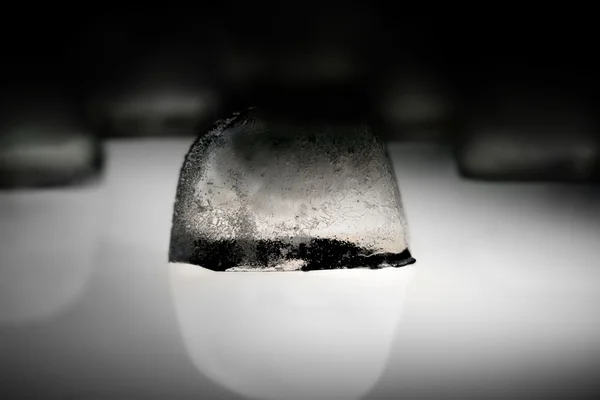 Abstrakt svart is — Stockfoto