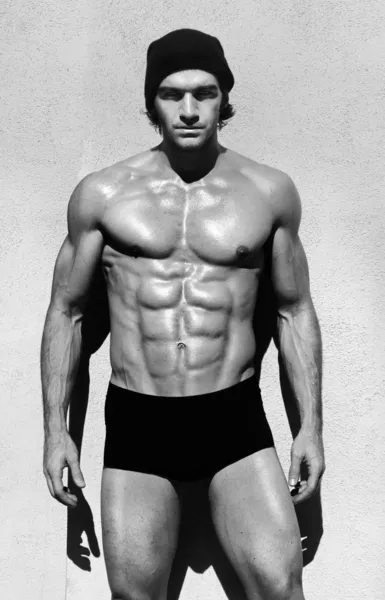 Shirtless muscular man — Stock Photo, Image