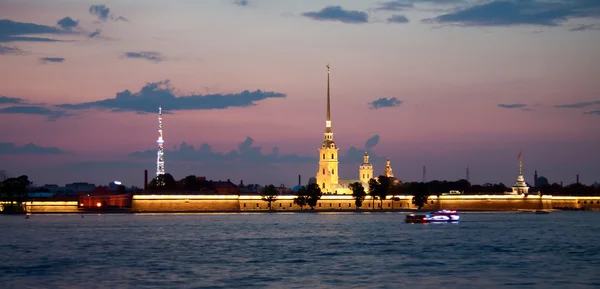 Weiße Nächte, Sankt-Peterburg — Stockfoto