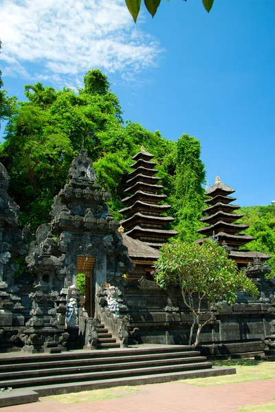 Bat temple Goa Lawah, Бали, Индонезия — стоковое фото