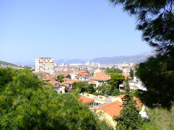 Split in croatia - view over the city to the mountains — Stock Photo, Image