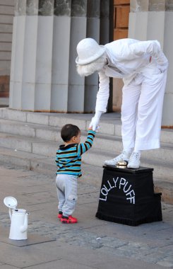 Street performer clipart