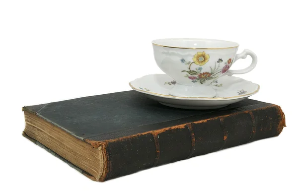 Buku dan cangkir dengan porselen — Stok Foto