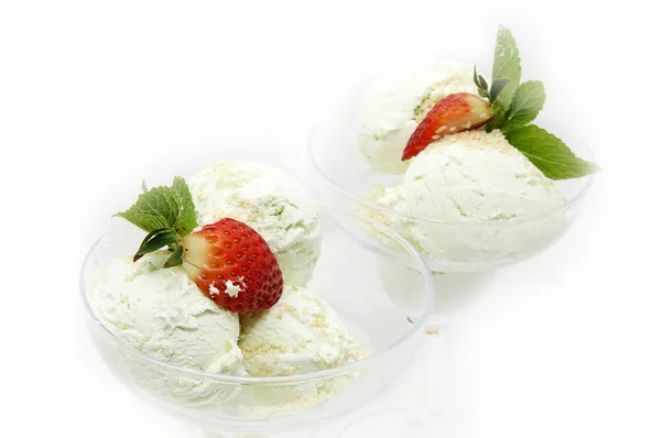 아이스크림의 2 개의 컵 — 스톡 사진