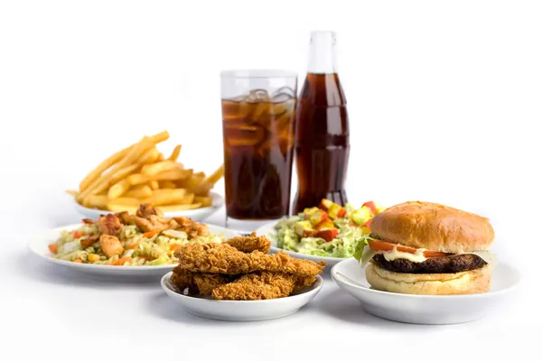 Fast food e cola no fundo branco — Fotografia de Stock