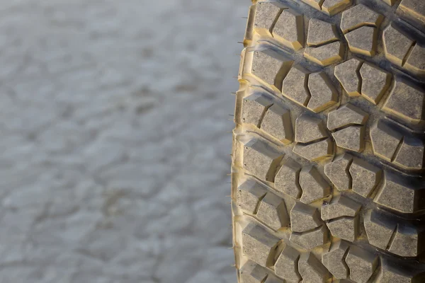 Pista de pneus — Fotografia de Stock