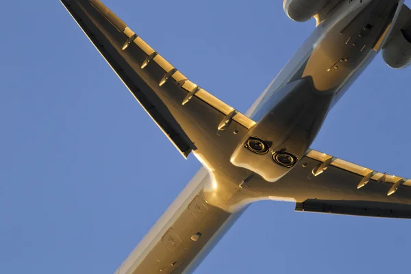Commerciële vliegtuigen — Stockfoto