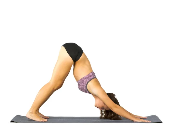Mujer en posición de yoga — Foto de Stock
