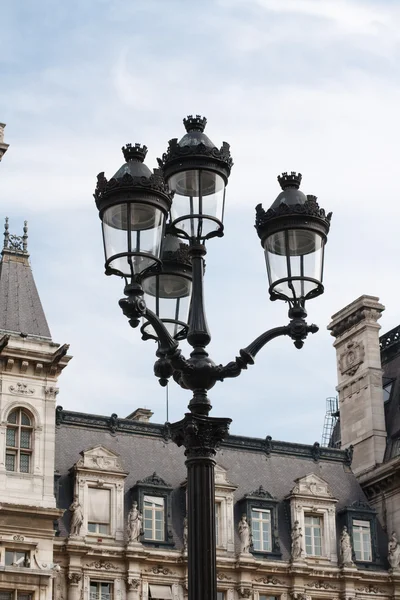 Lampă de stradă în Paris — Fotografie, imagine de stoc