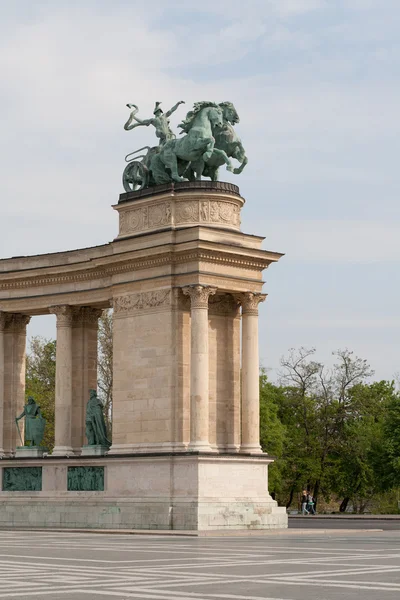 Praça dos Heróis em Budapeste. — Fotografia de Stock