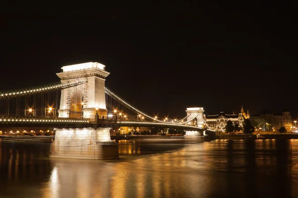 stock image The Chain Bridge in Budapest in the evening.