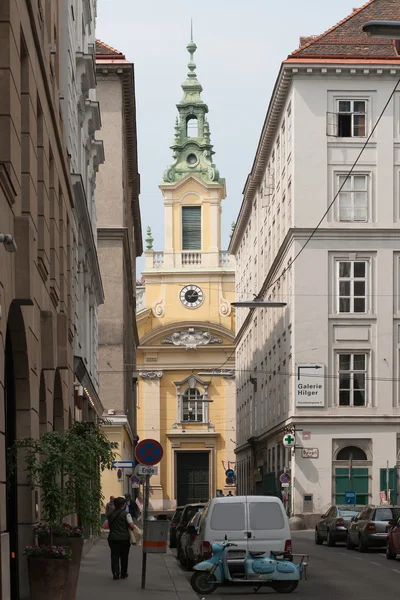 Kirche in der Wiener Innenstadt, Österreich. — Stockfoto