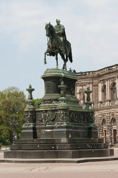 Statue af kong Johann (John), Dresden, Tyskland - Stock-foto