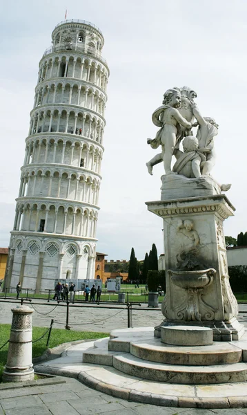 Pisa-turm — Stockfoto